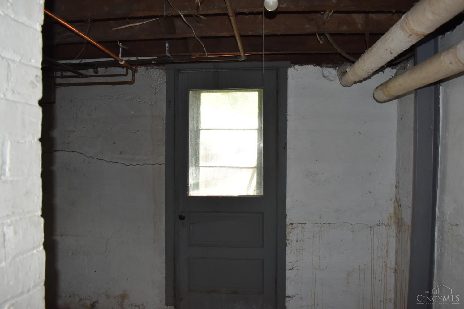 3736 High Point Avenue Property Photo 34