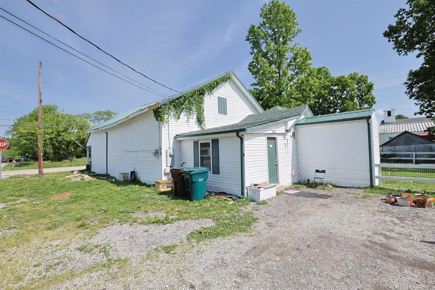 8524 Main Street Property Photo 31