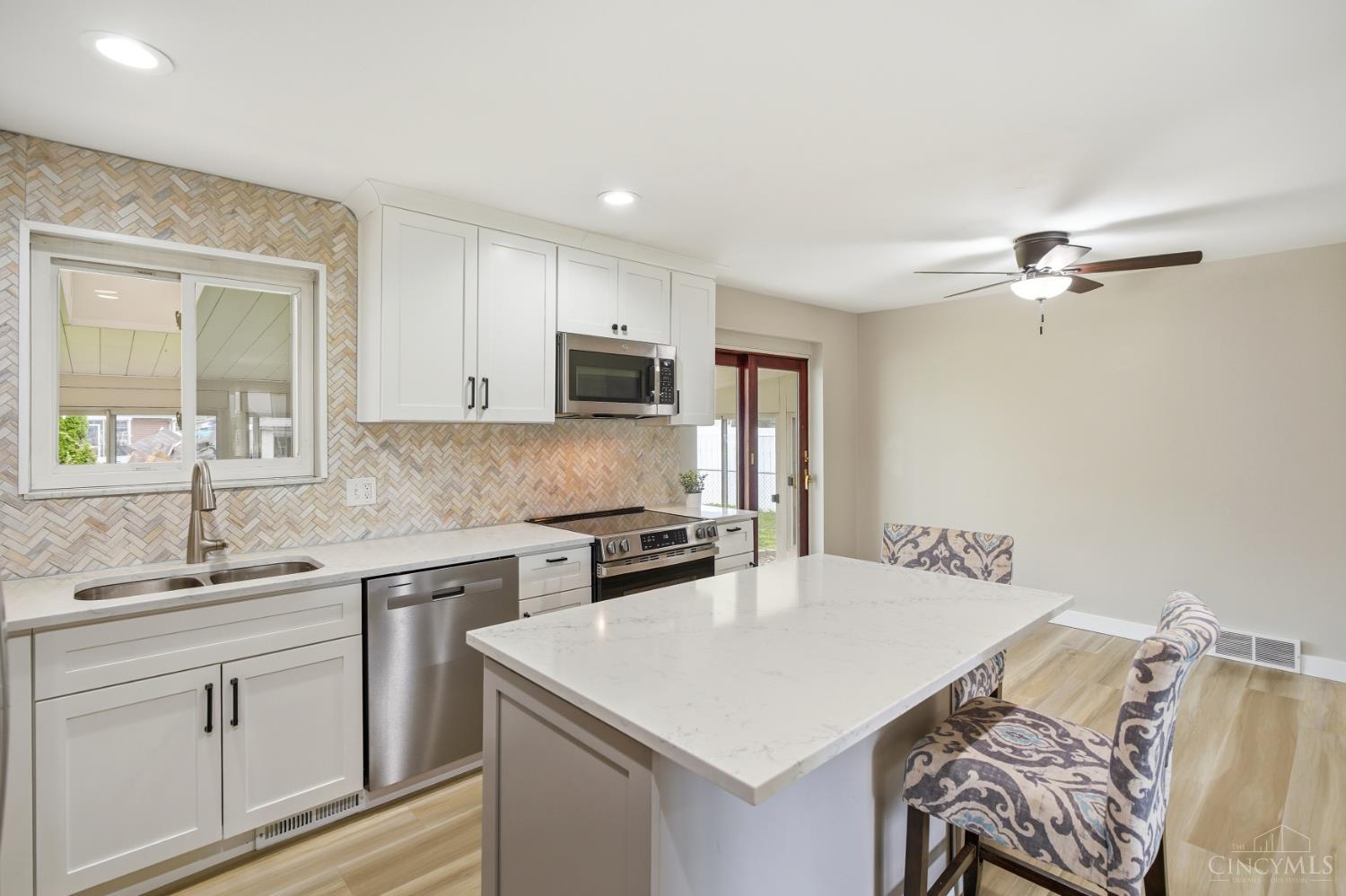 1103 Westfield Drive Property Photo 12