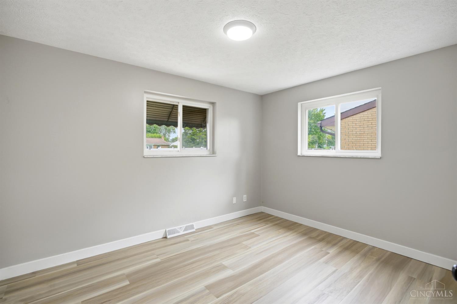 1103 Westfield Drive Property Photo 15