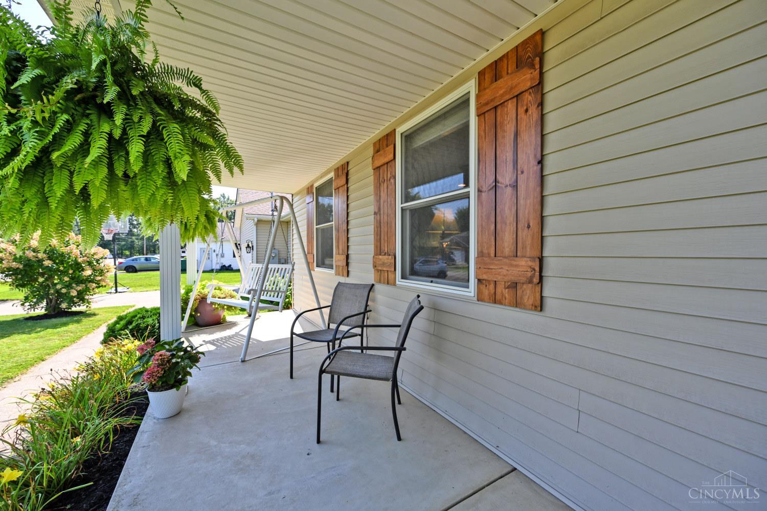 112 Boulder Drive Property Photo 3
