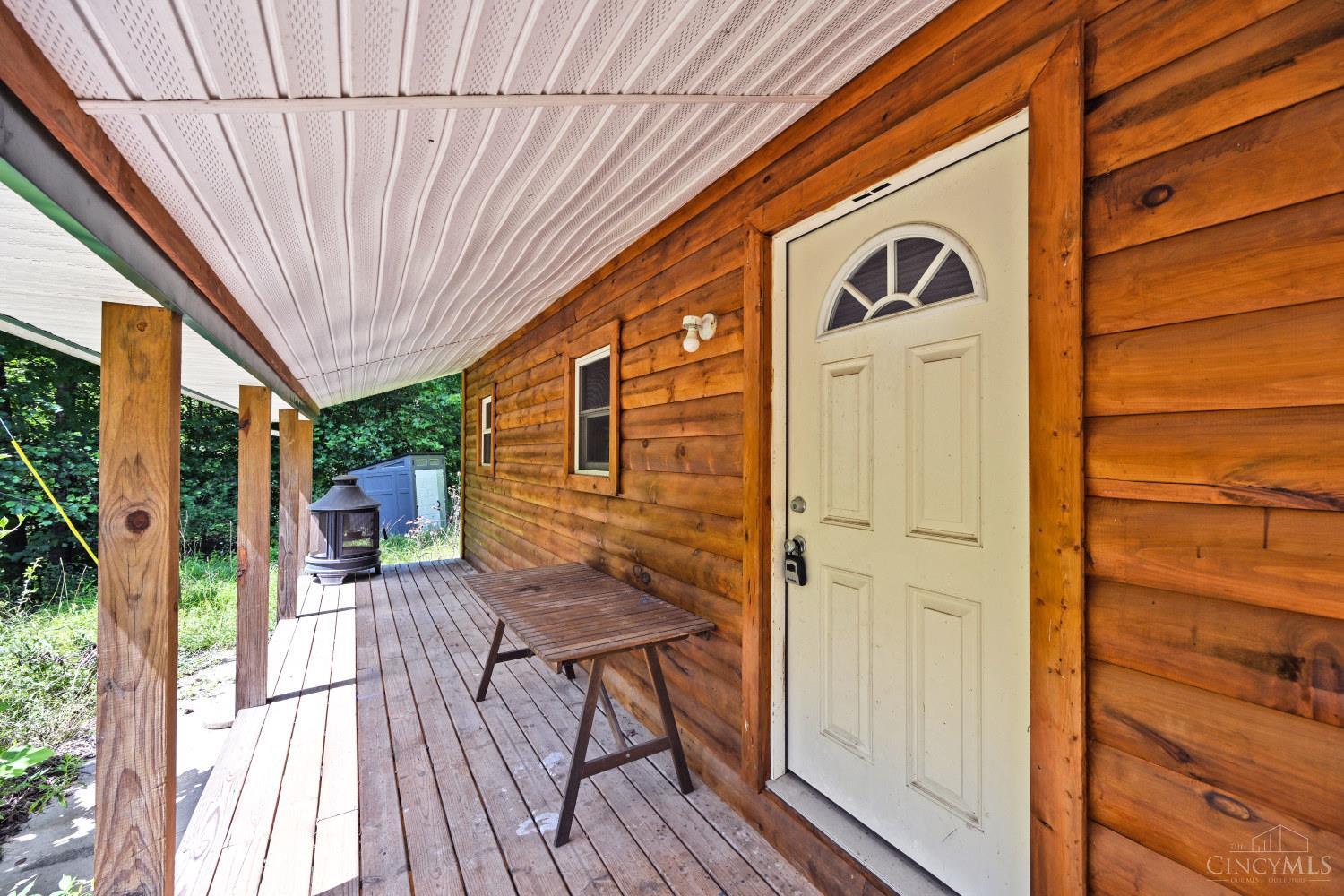 1890 Hall Fork Road Property Photo 5