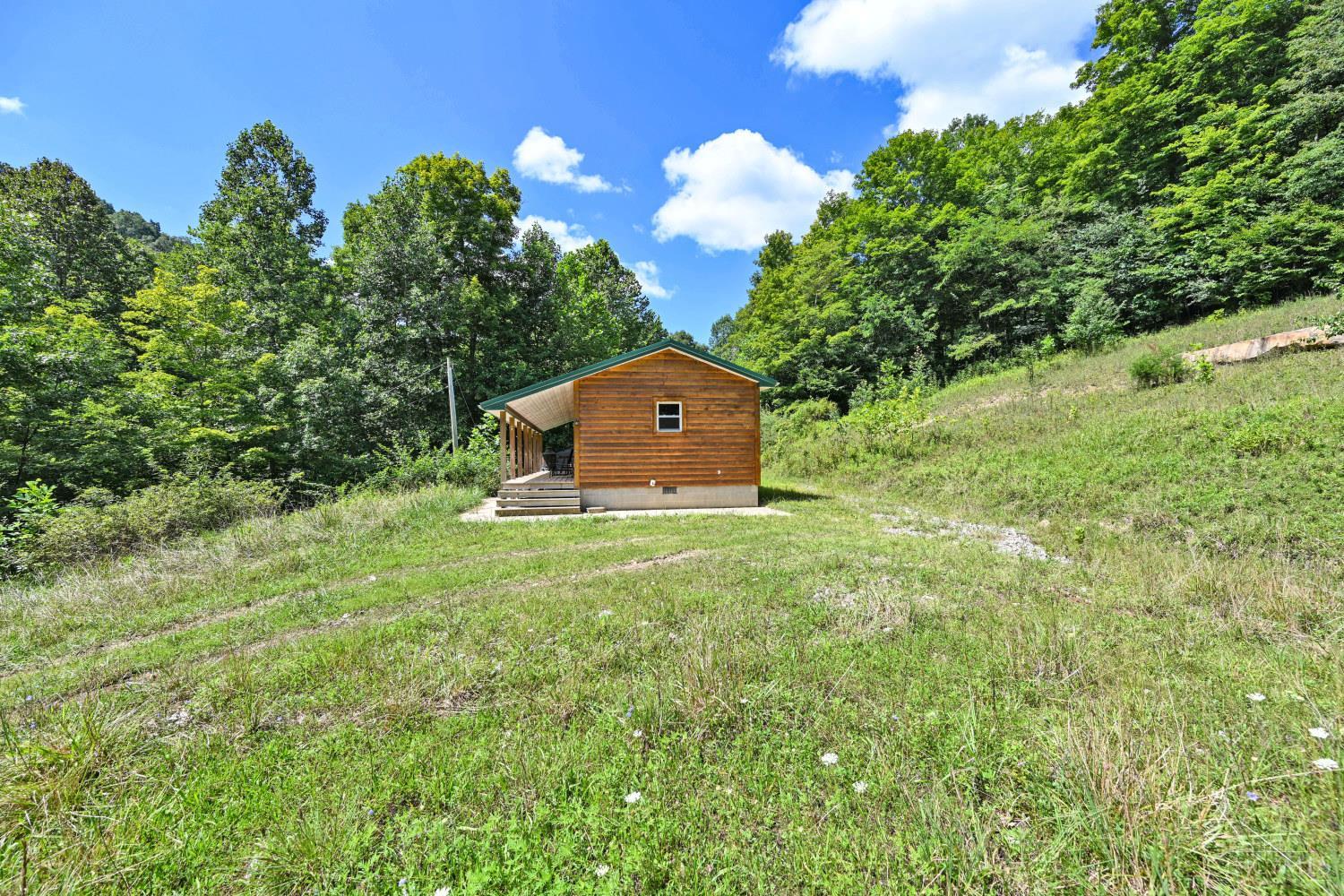 1890 Hall Fork Road Property Photo 27