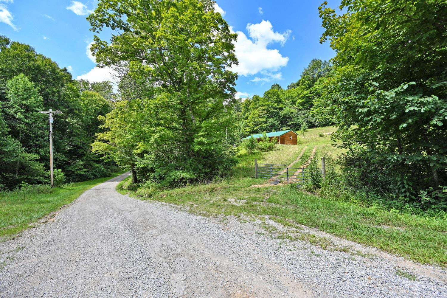 1890 Hall Fork Road Property Photo 43