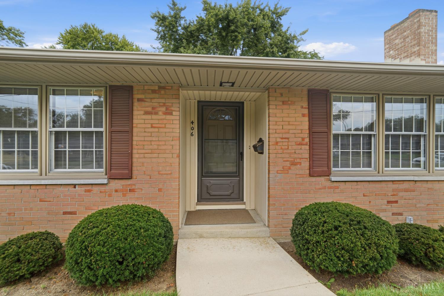 406 Ross Street Property Photo 4