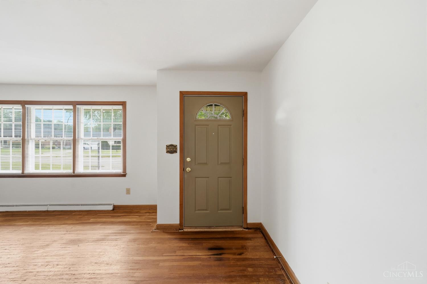 406 Ross Street Property Photo 5