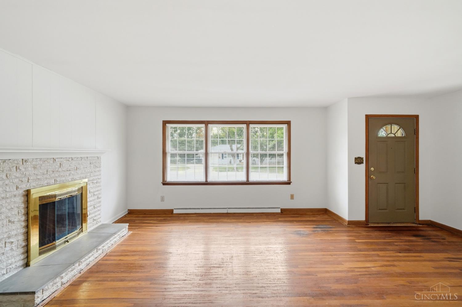 406 Ross Street Property Photo 8