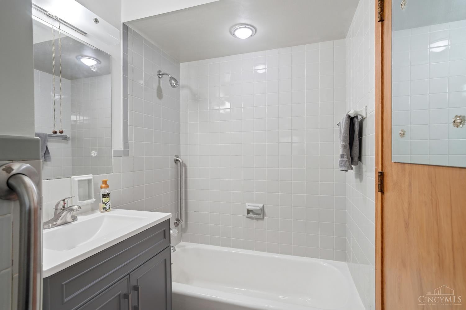 406 Ross Street Property Photo 22