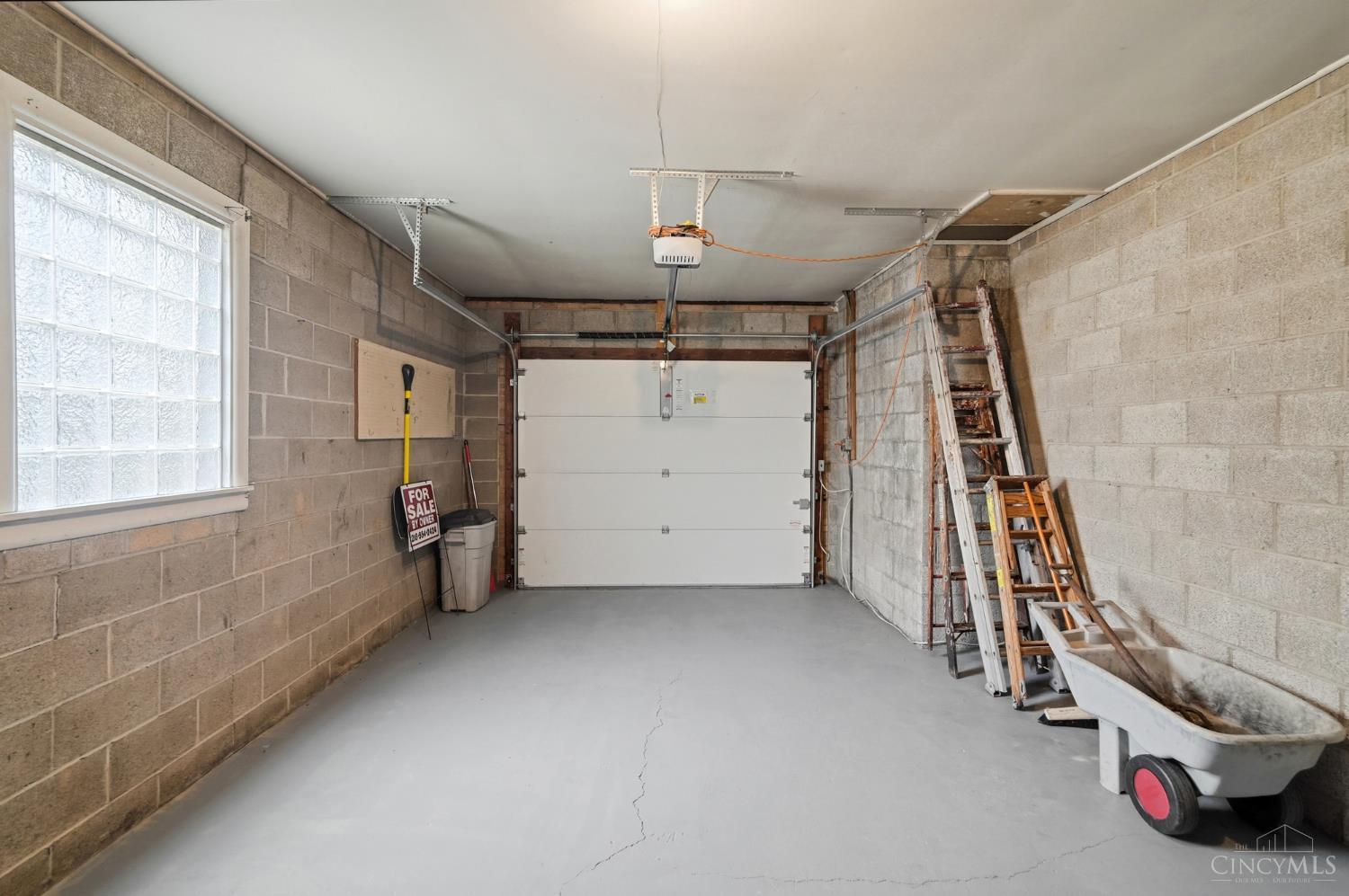 406 Ross Street Property Photo 43