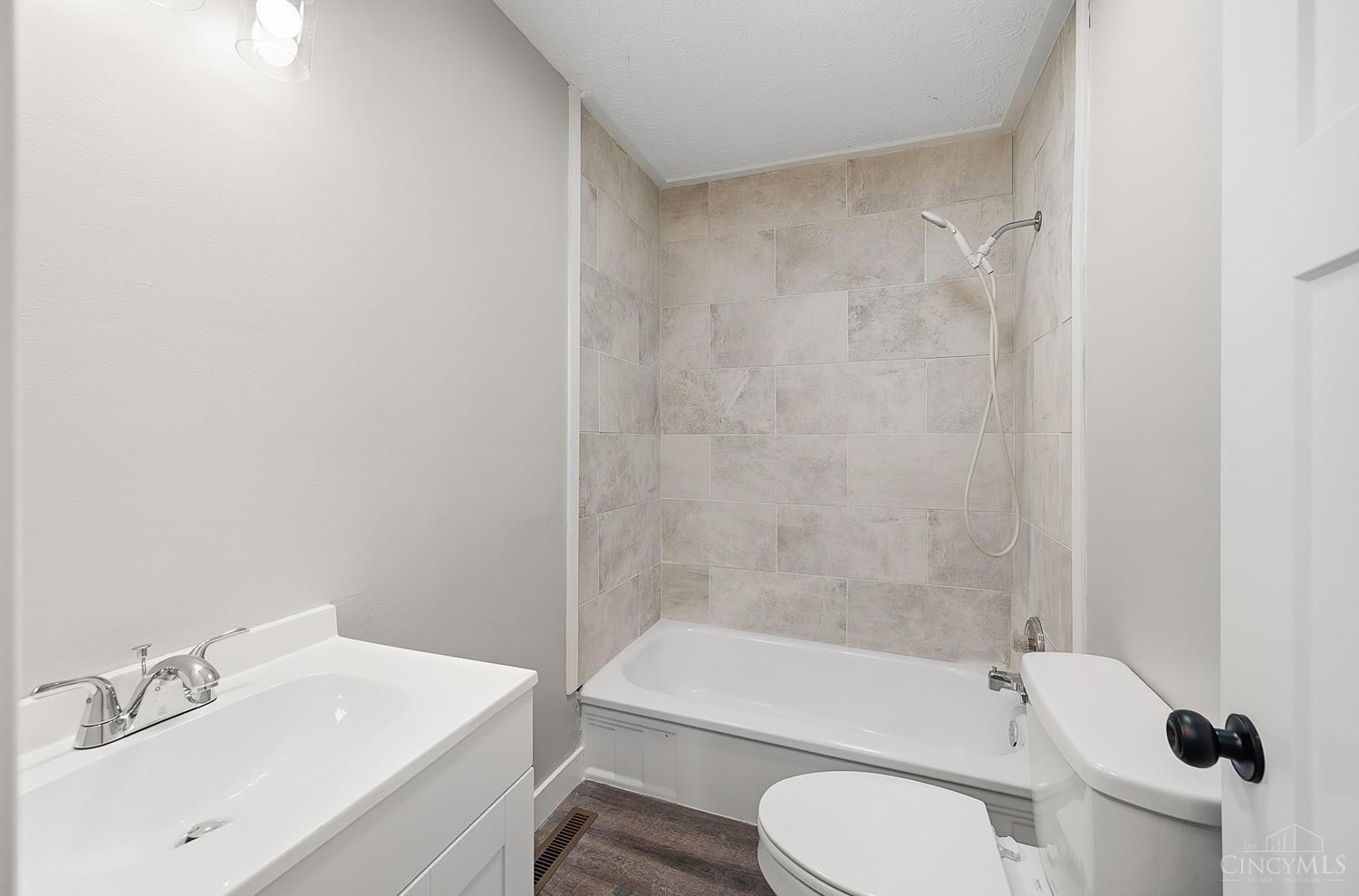 708 Granada Avenue Property Photo 13