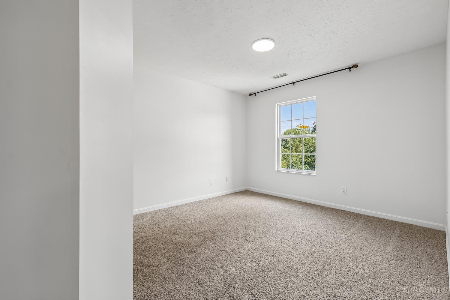 7235 Northgate Drive Property Photo 20