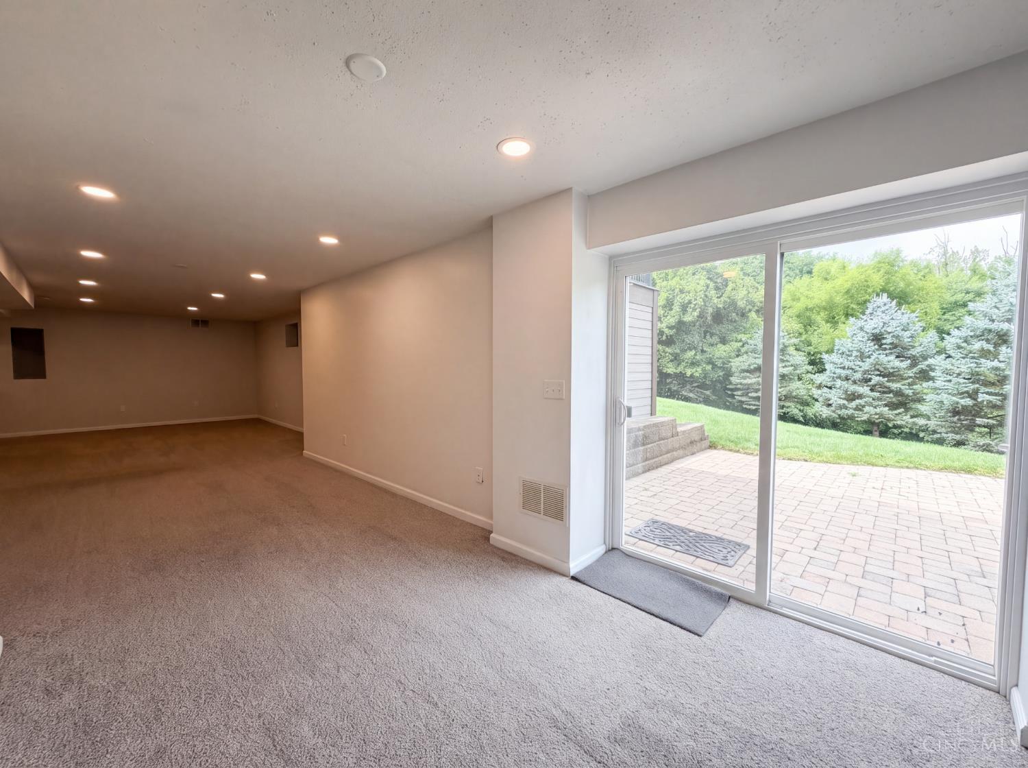 7235 Northgate Drive Property Photo 27