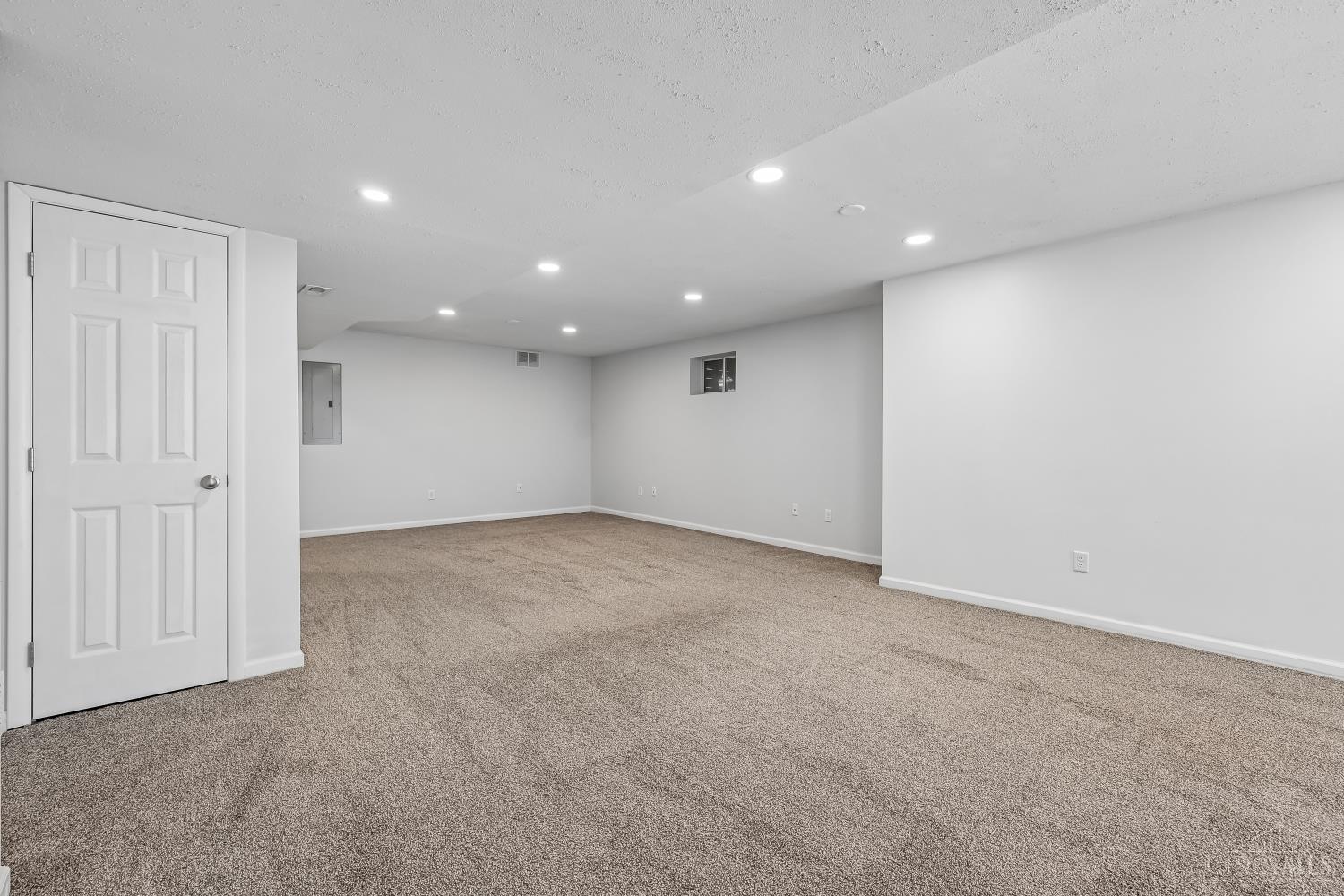 7235 Northgate Drive Property Photo 30
