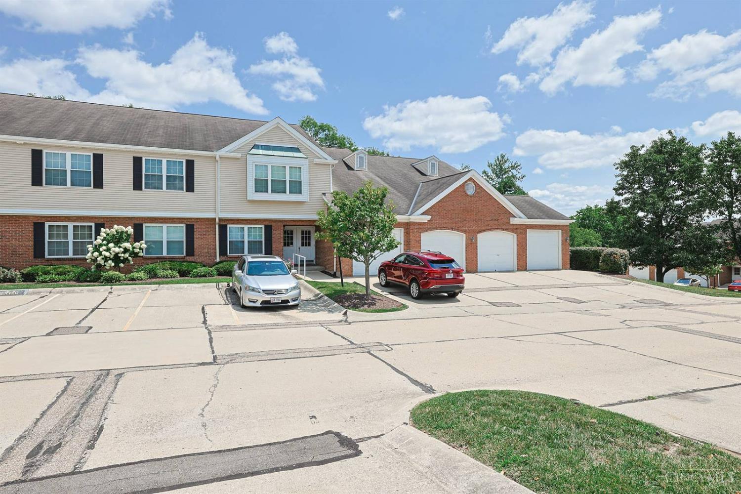 6228 Eagles Lake Drive Property Photo 1