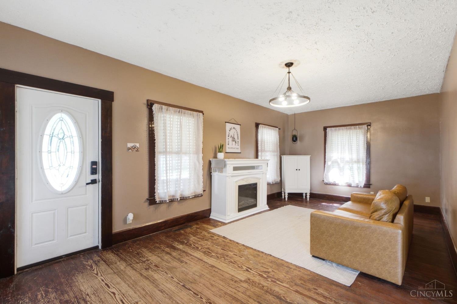 308 Forest Avenue Property Photo 5