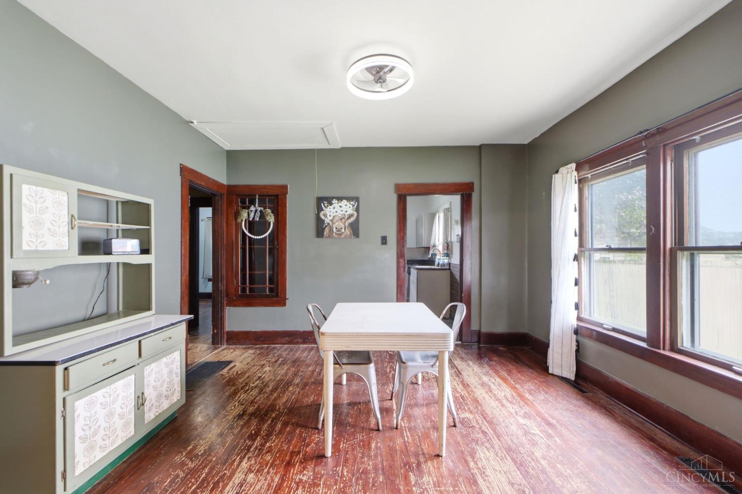 308 Forest Avenue Property Photo 9