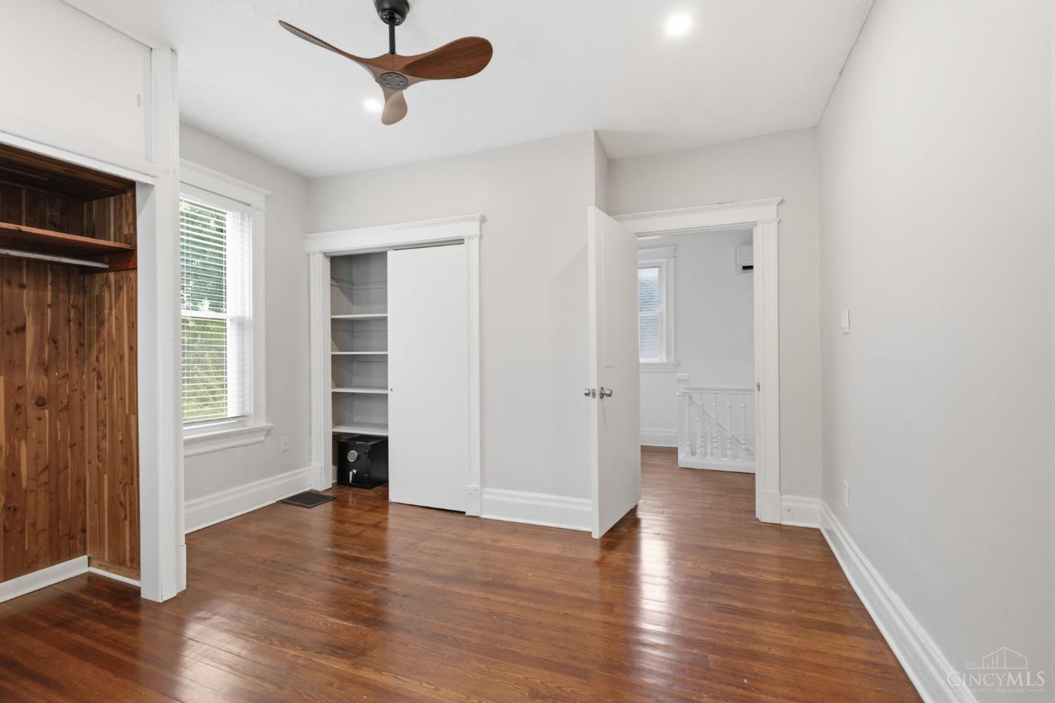 2560 Hackberry Street Property Photo 22