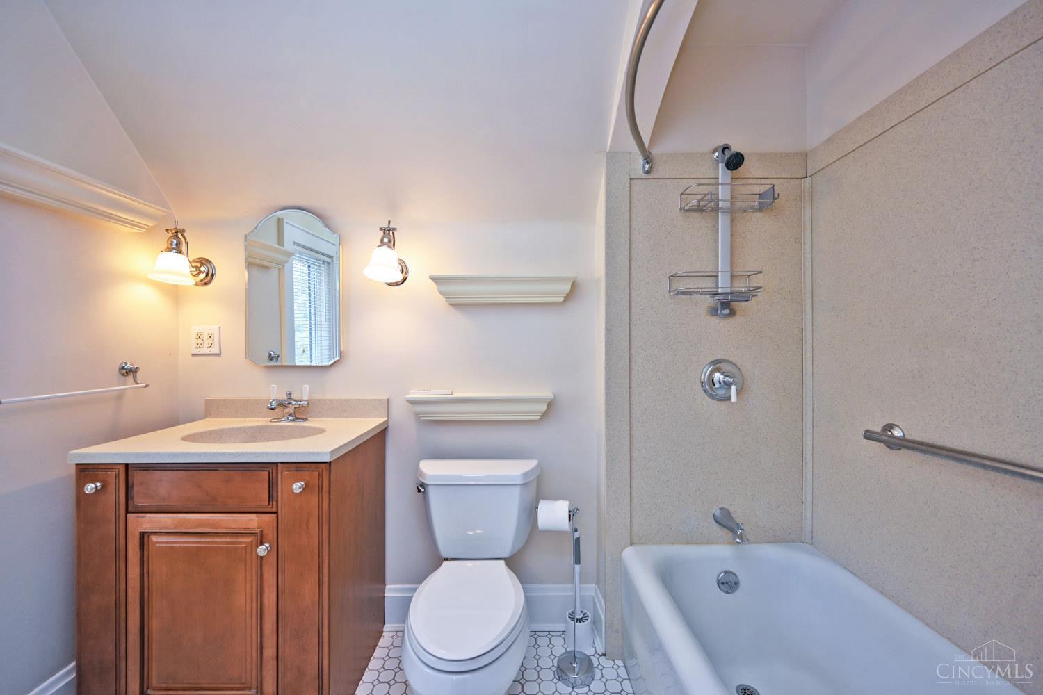 3658 Bellecrest Avenue Property Photo 25