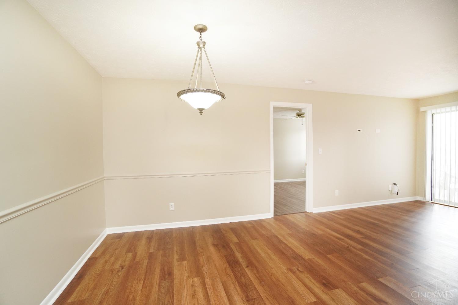 8945 Eagleview Drive Property Photo 10