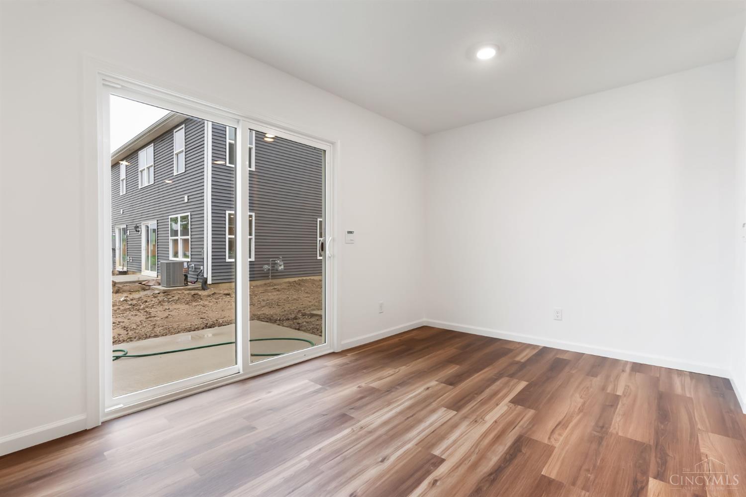 91 Cypress Hill Drive Property Photo 10