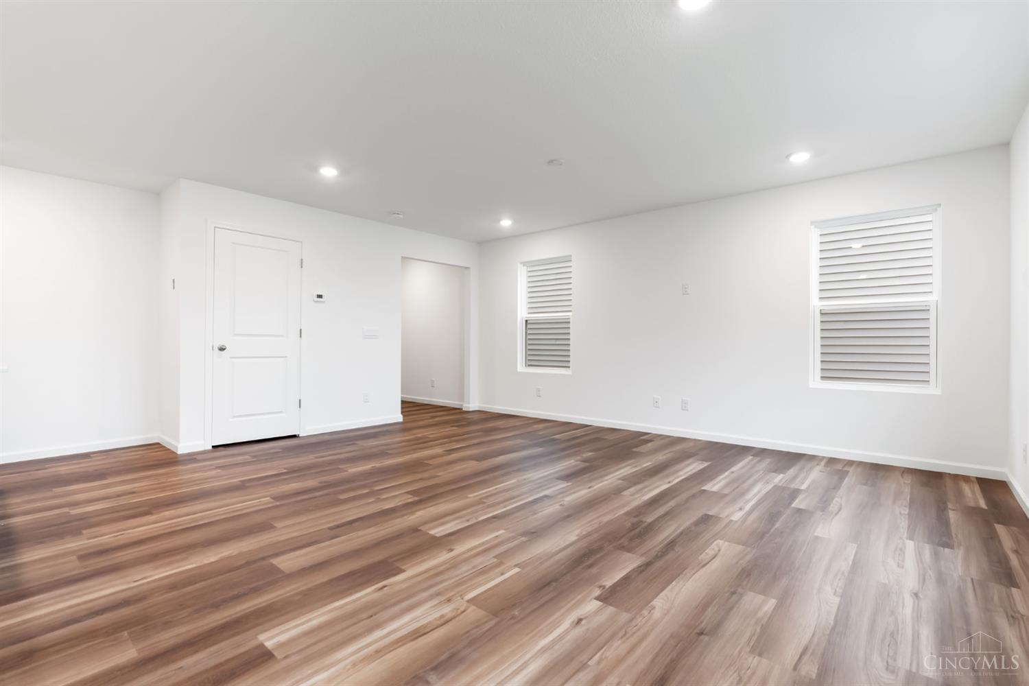 91 Cypress Hill Drive Property Photo 12