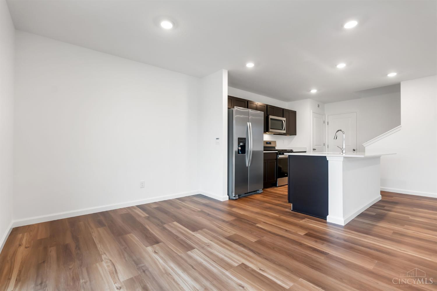 91 Cypress Hill Drive Property Photo 14
