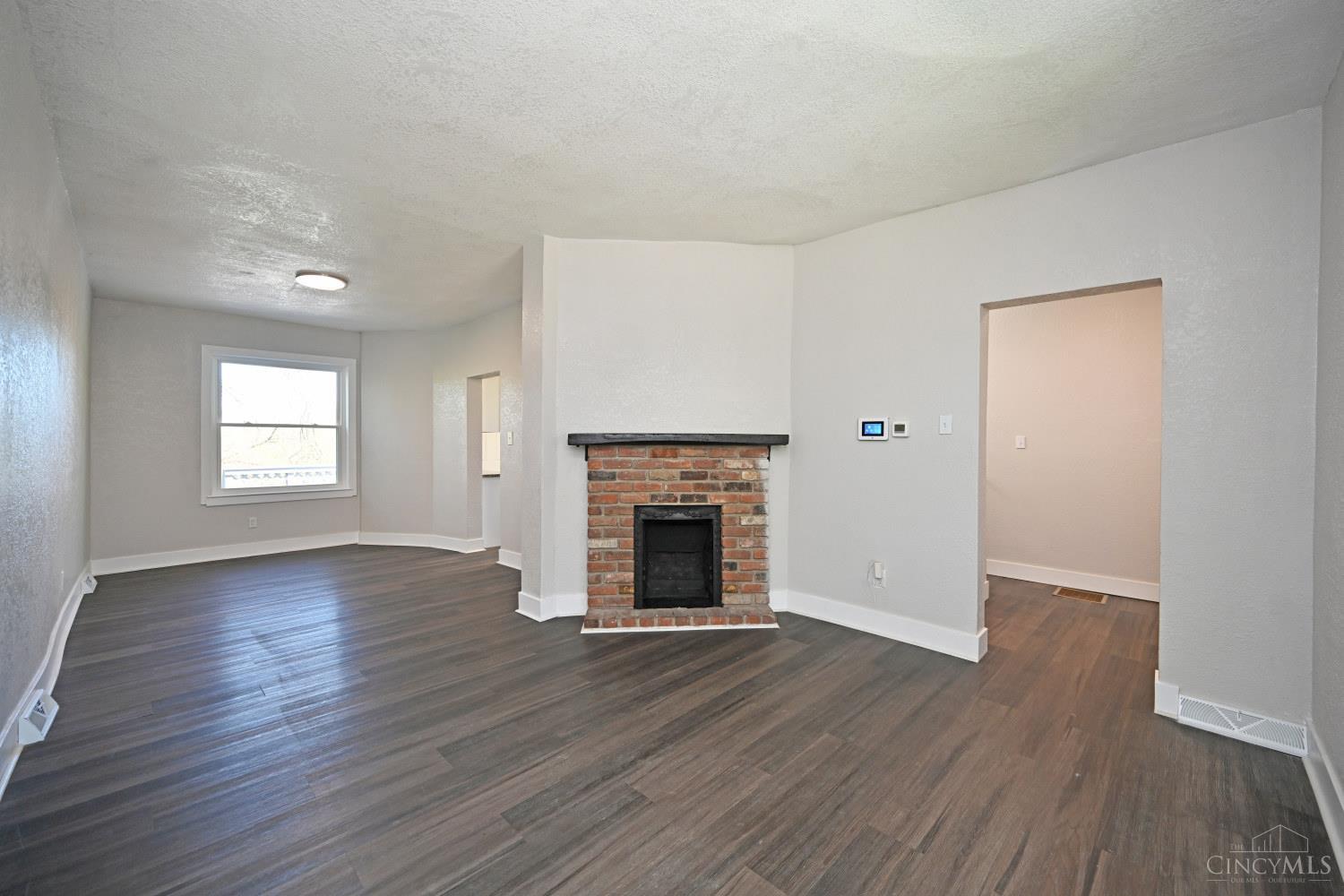 962 Mansion Avenue Property Photo 5