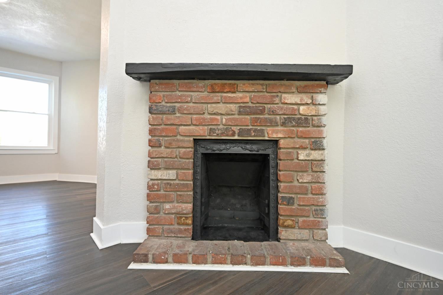 962 Mansion Avenue Property Photo 7