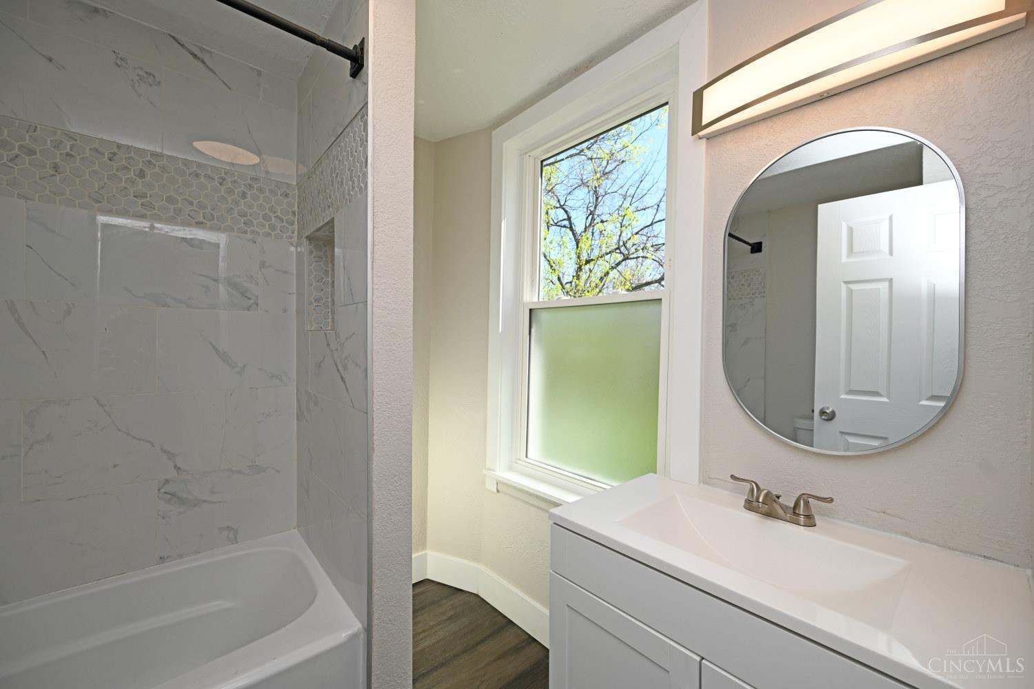 962 Mansion Avenue Property Photo 21