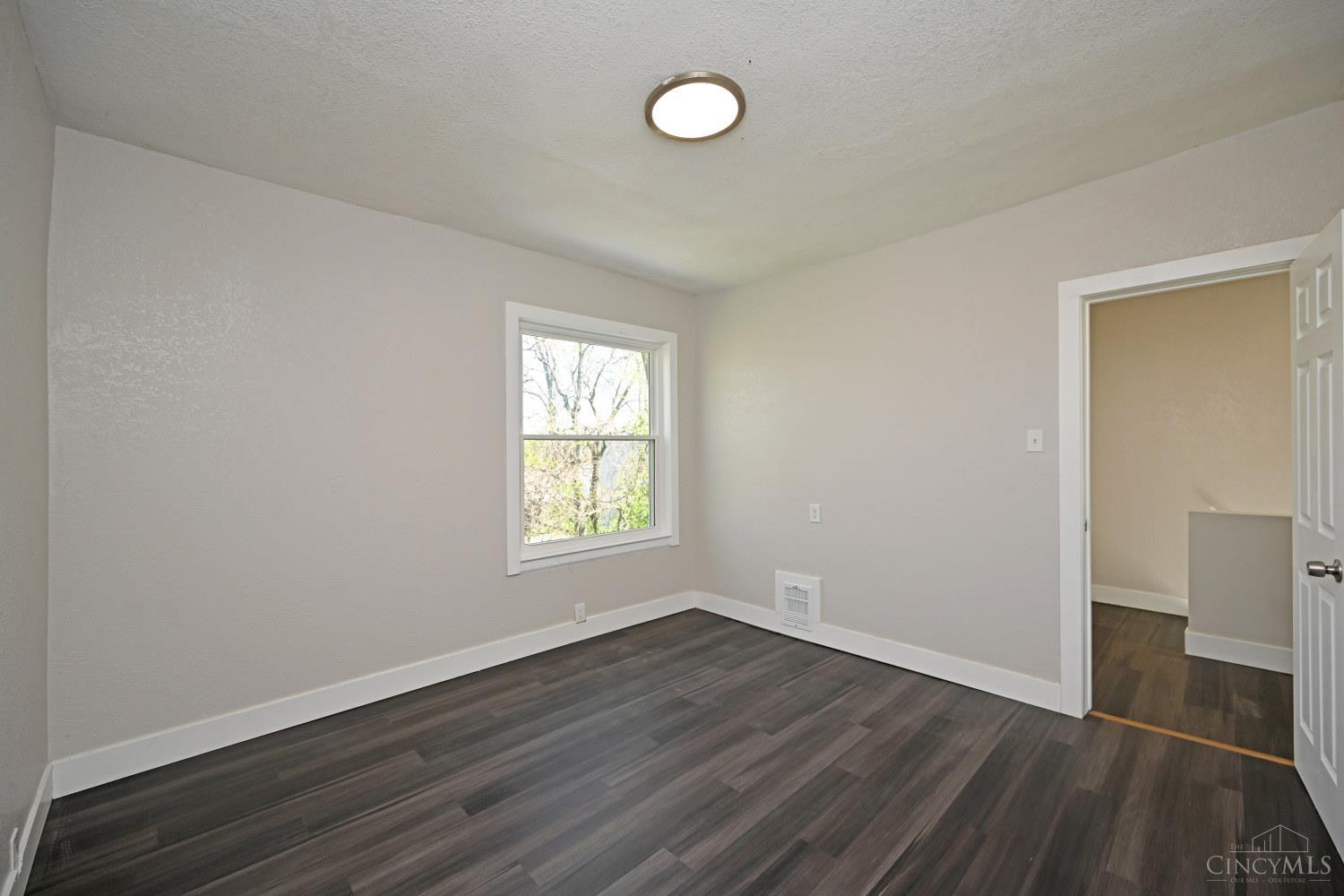 962 Mansion Avenue Property Photo 26