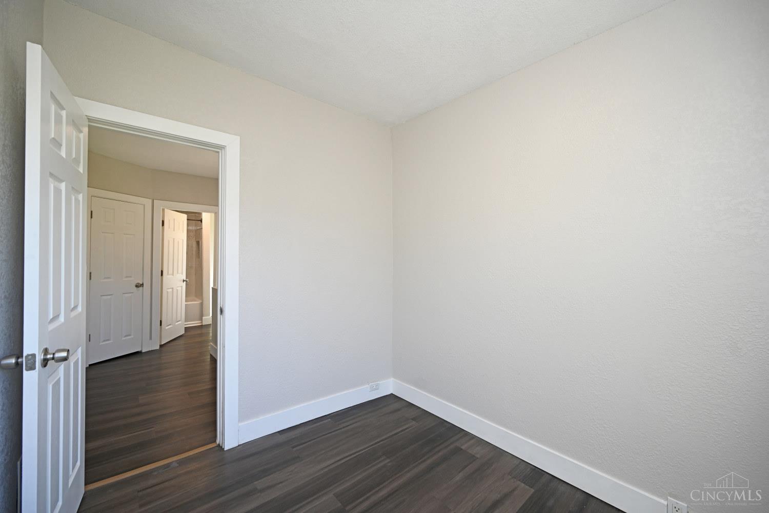 962 Mansion Avenue Property Photo 29