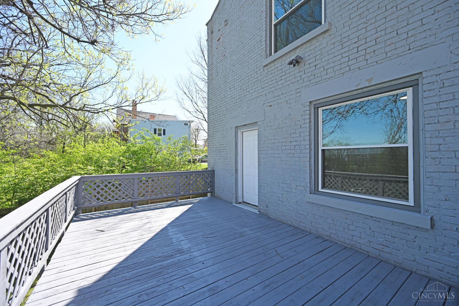 962 Mansion Avenue Property Photo 31