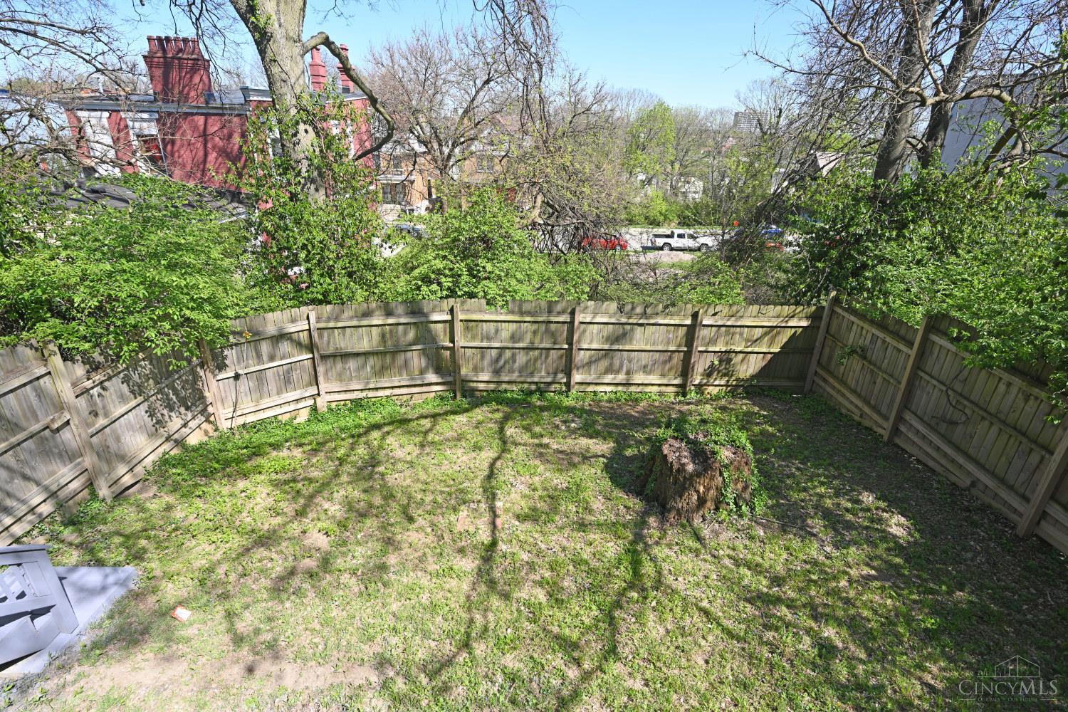 962 Mansion Avenue Property Photo 32