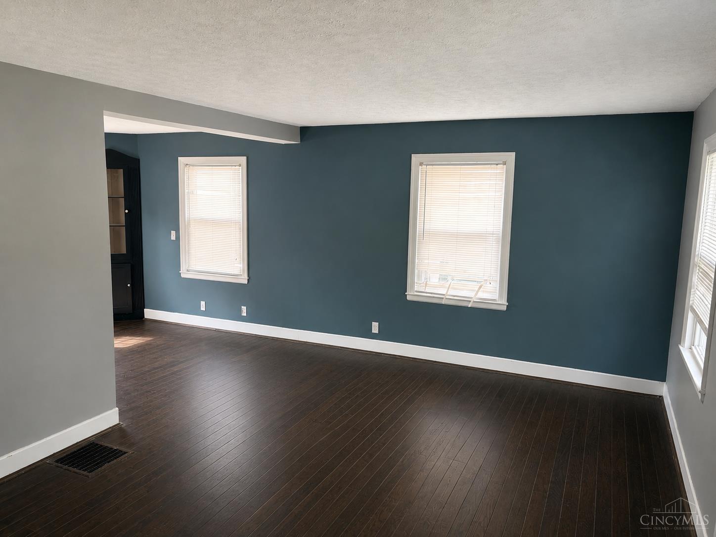 1309 Park Avenue Property Photo 4