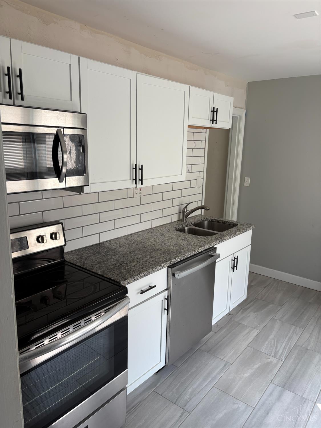 1309 Park Avenue Property Photo 6