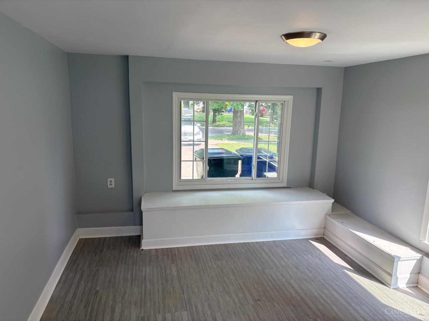 1309 Park Avenue Property Photo 10