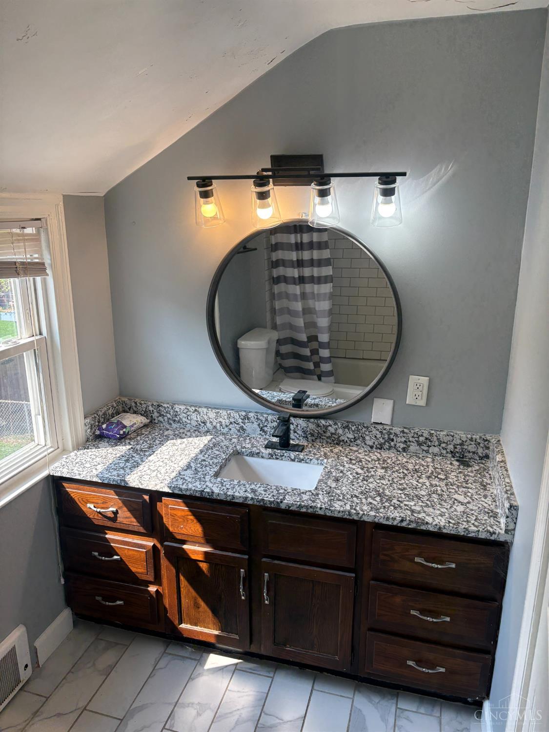 1309 Park Avenue Property Photo 22