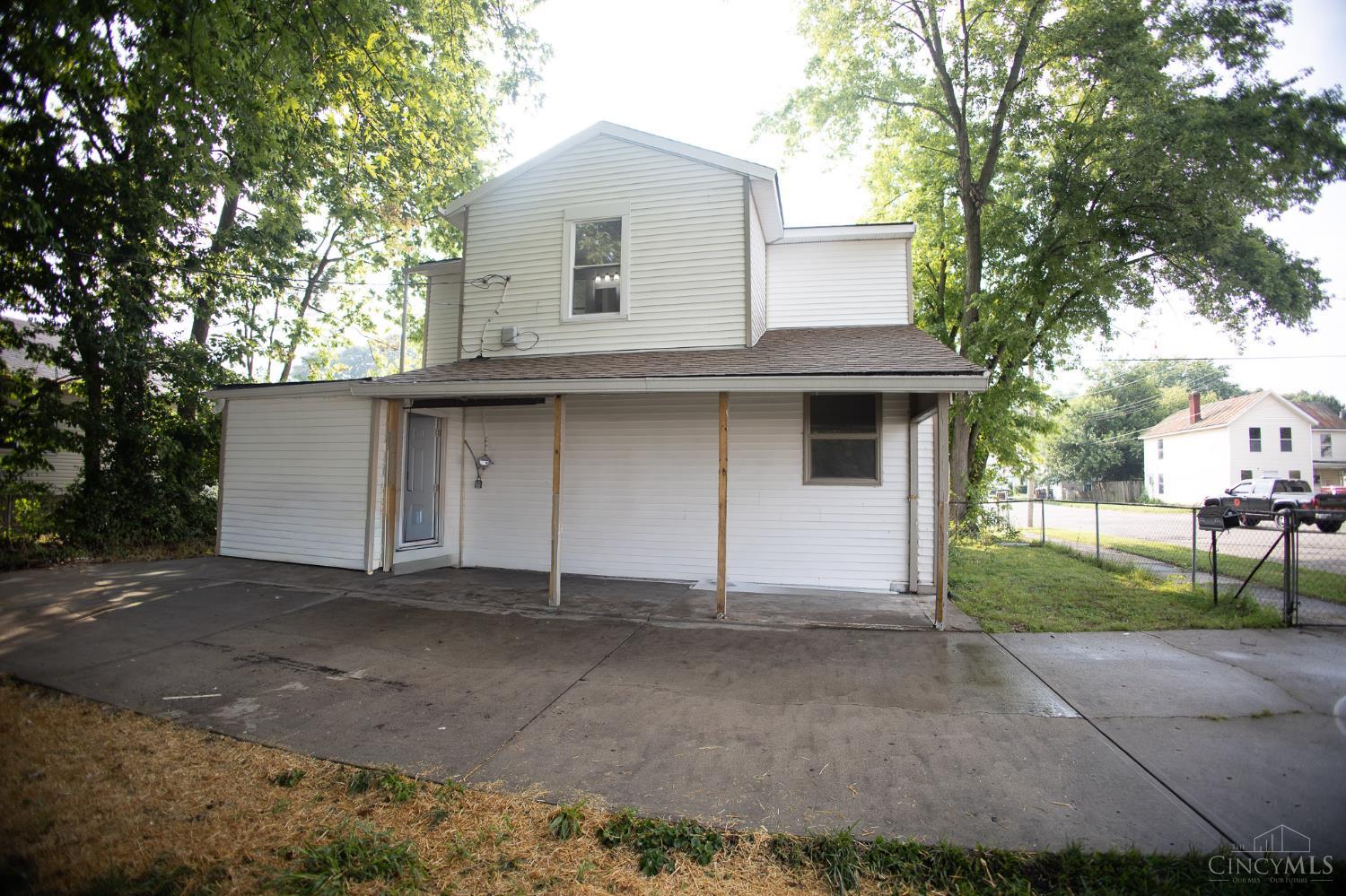 E 45 Fifth Street Property Photo 1