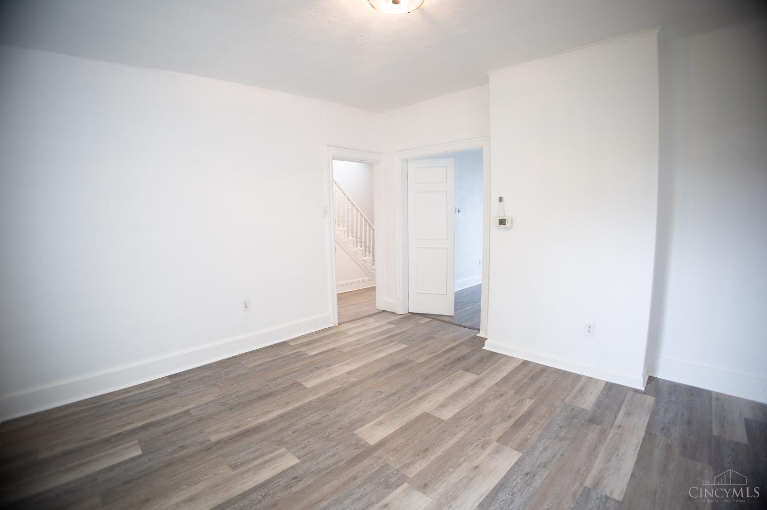 E 45 Fifth Street Property Photo 4