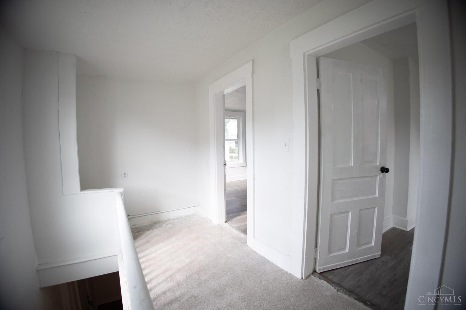 E 45 Fifth Street Property Photo 8