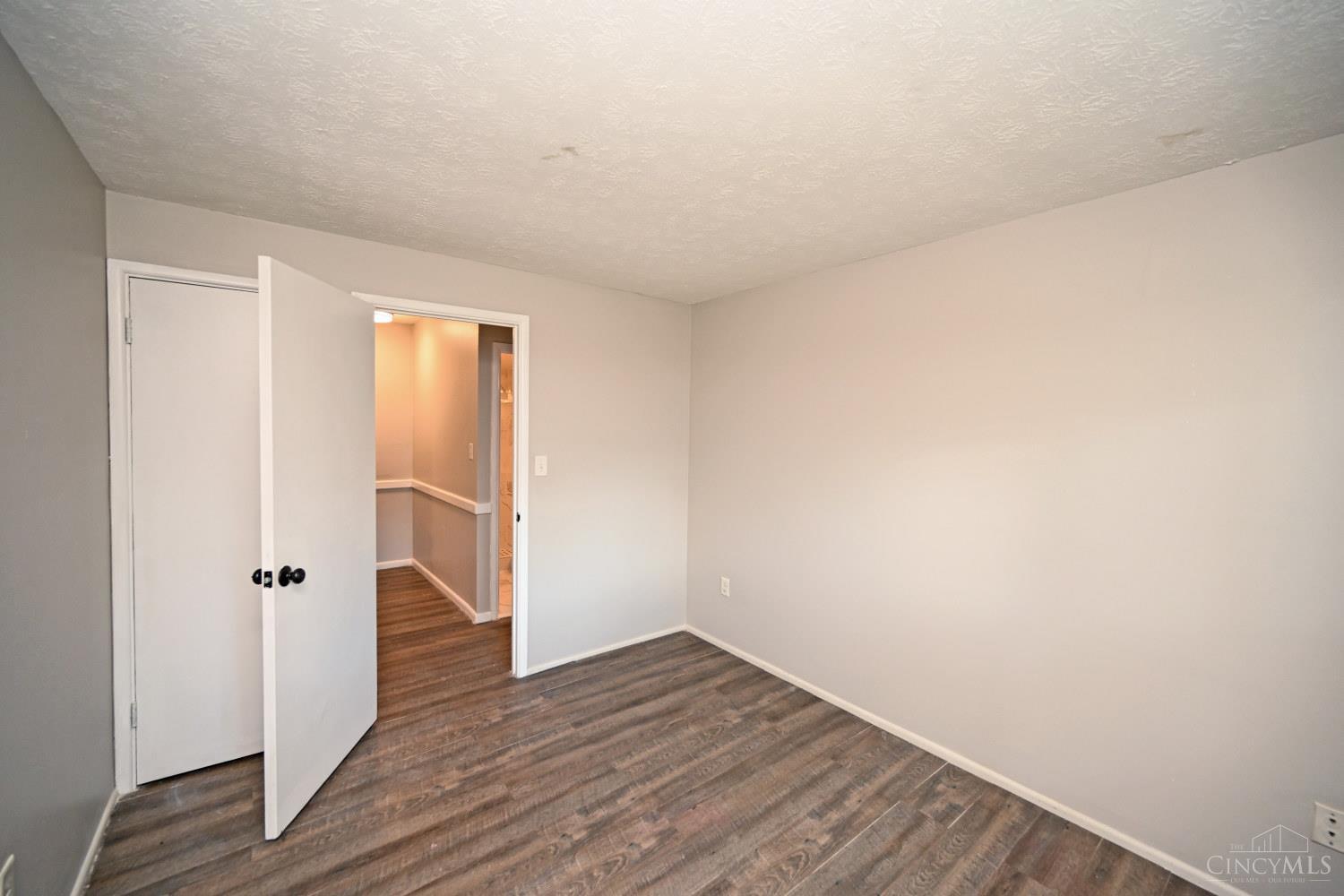 7752 Montgomery Road Property Photo 24