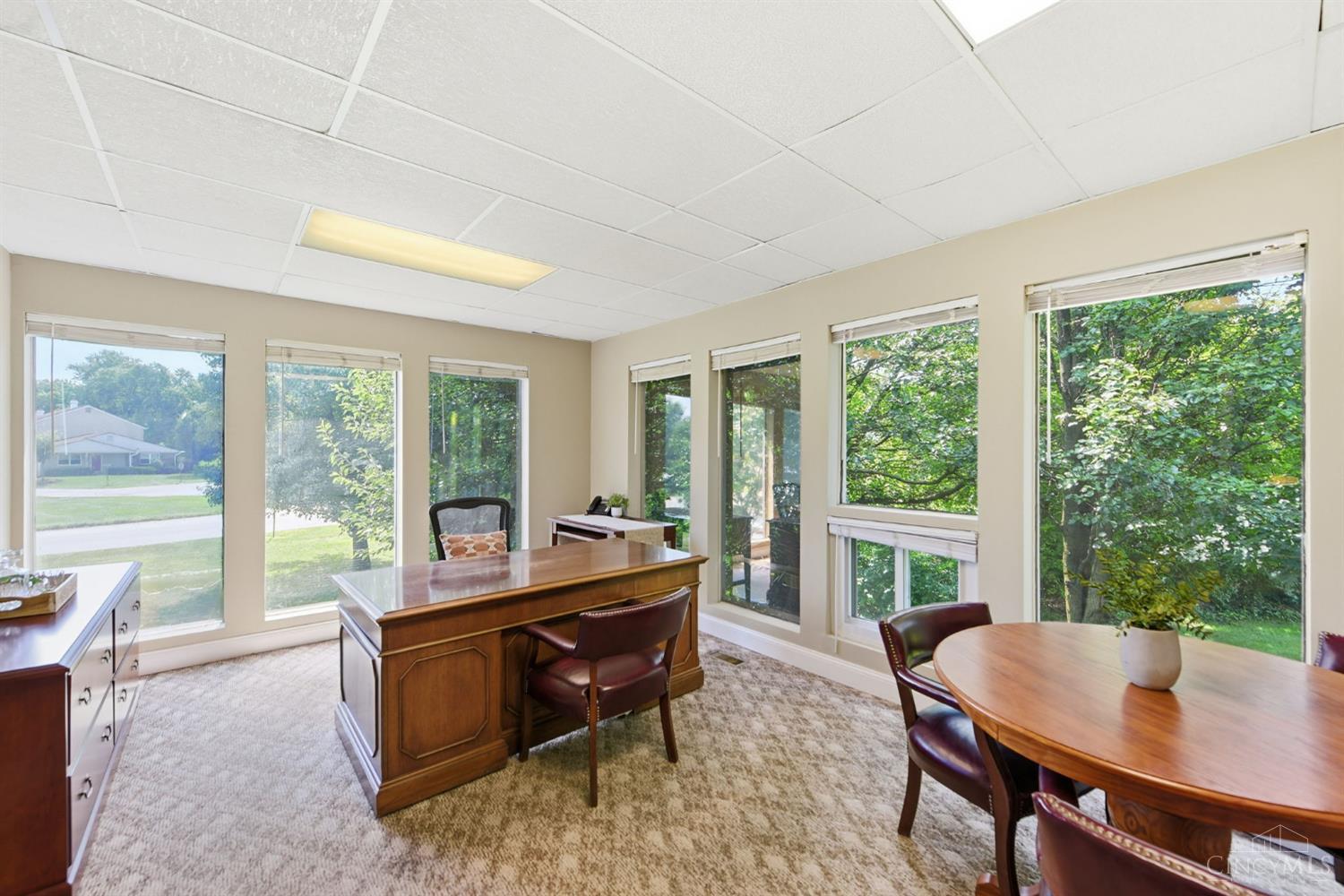 7419 Kingsgate Way Property Photo 10