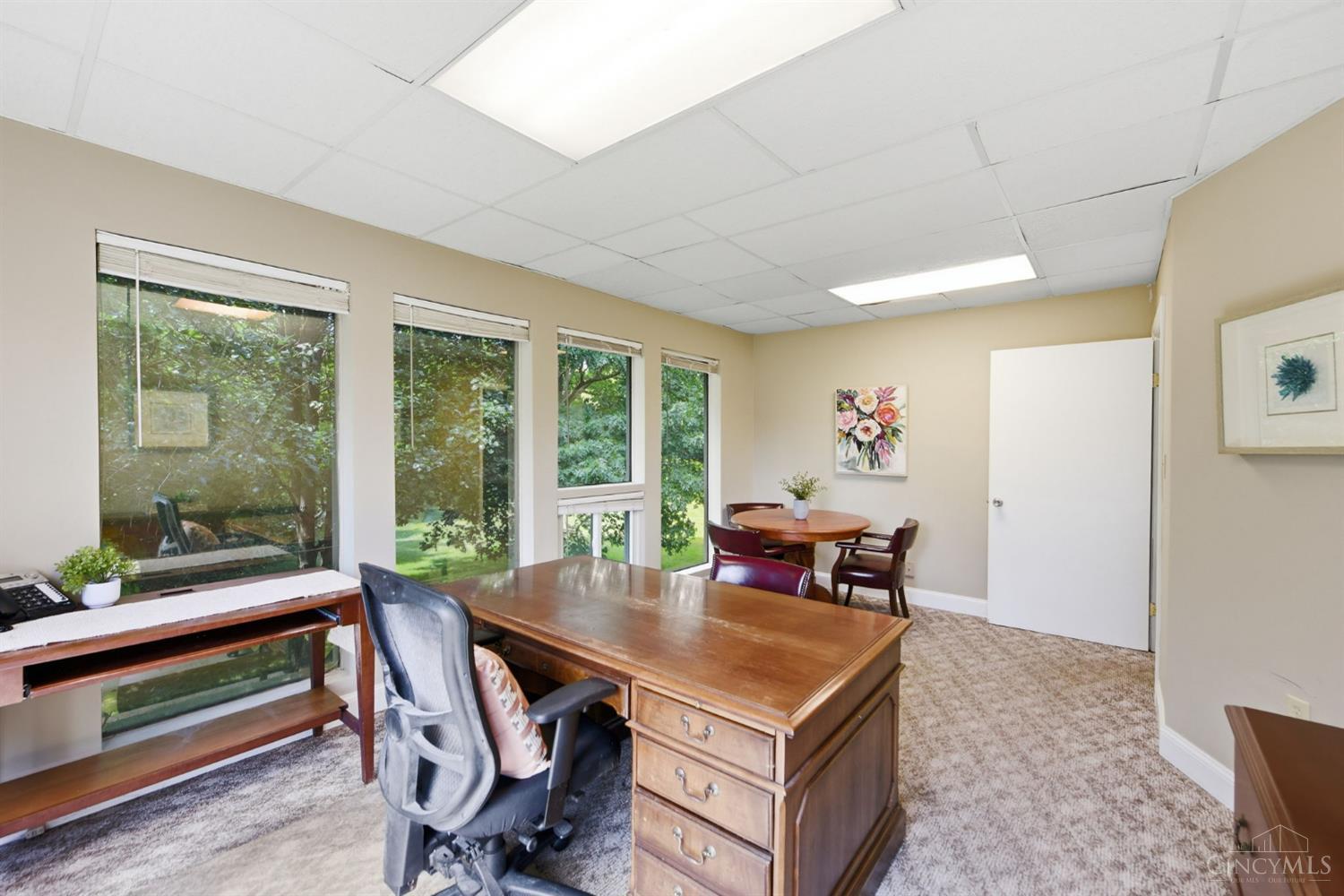 7419 Kingsgate Way Property Photo 11