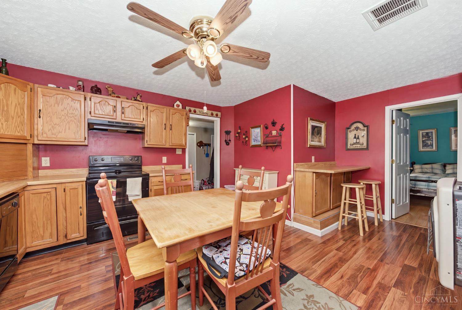213 Highland Avenue Property Photo 12