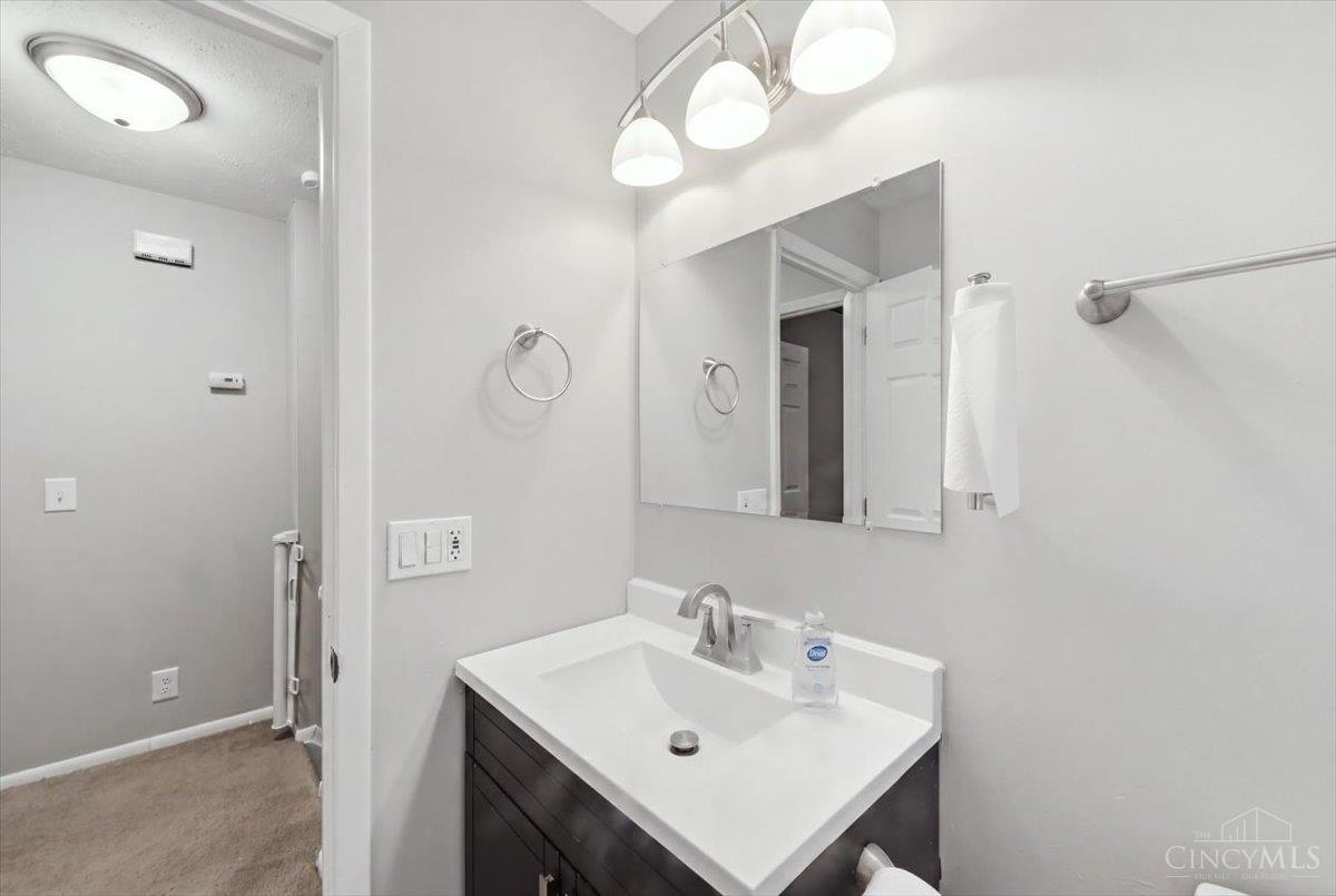 2343 Fairgreen Drive Property Photo 10