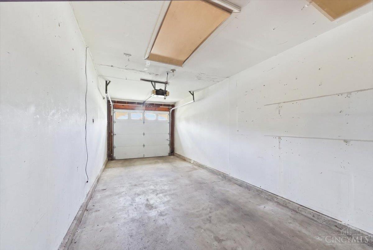 2343 Fairgreen Drive Property Photo 20