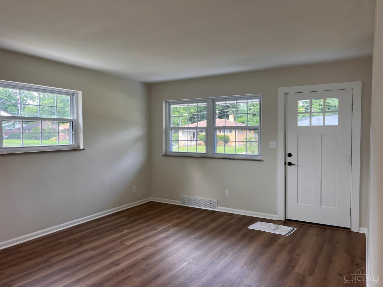 36 Powhatton Drive Property Photo 4