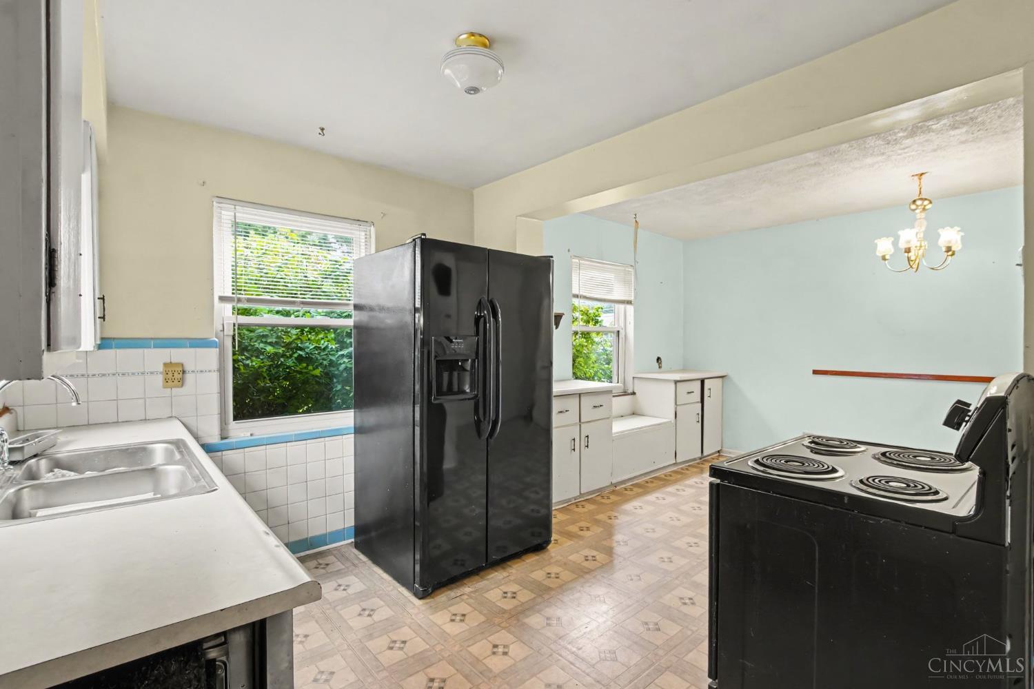 8317 Lake Avenue Property Photo 7