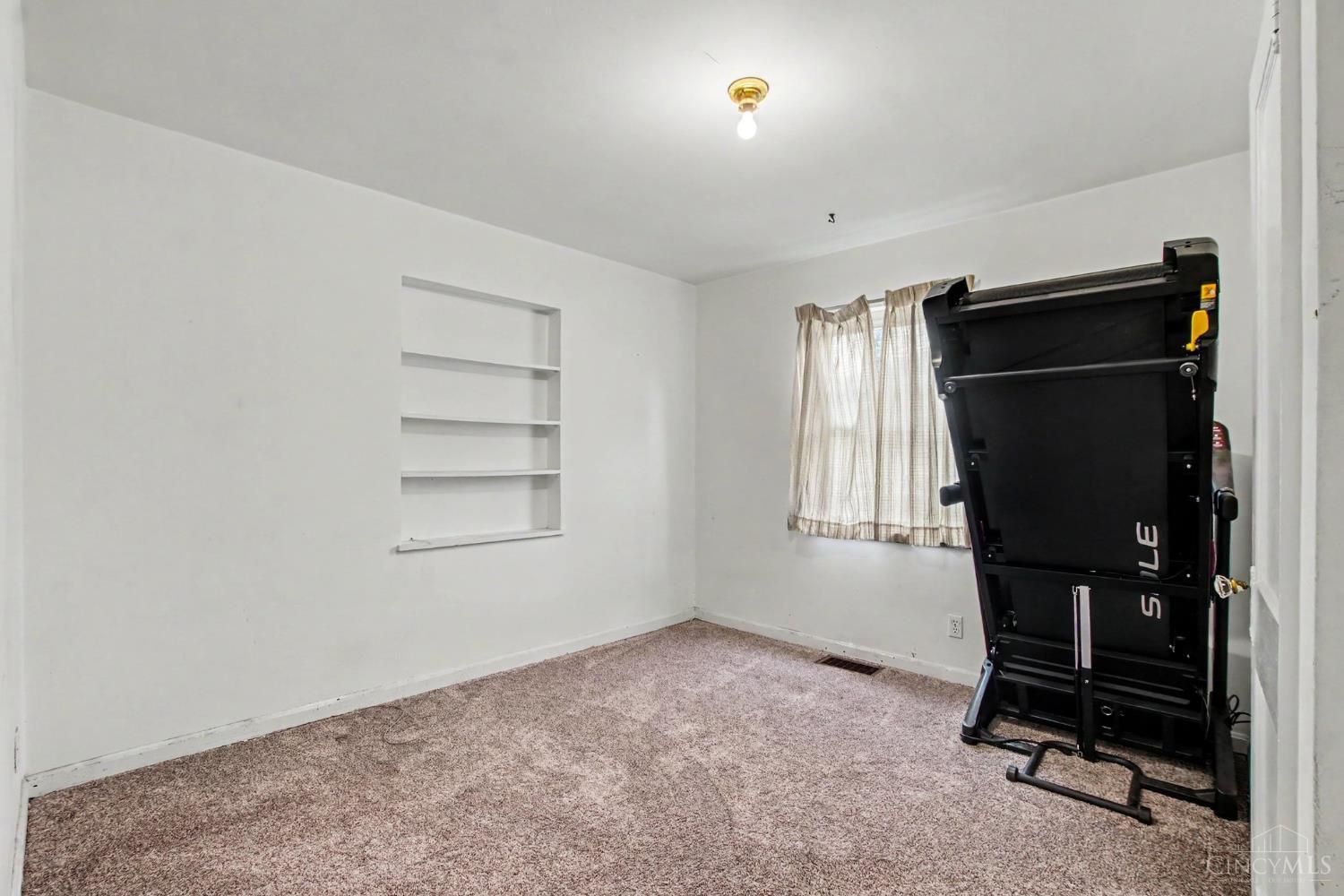 8317 Lake Avenue Property Photo 13