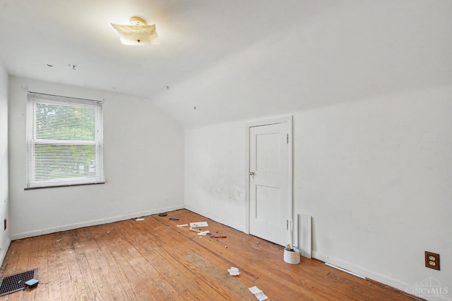 8317 Lake Avenue Property Photo 19